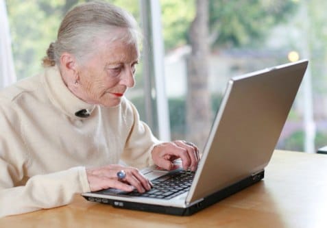 Online Dating Mistakes Seniors Need To Avoid